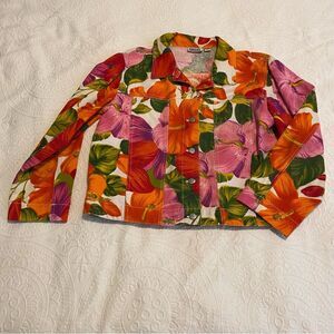 Chico’s Design size 0 Small Floral Tropical Hibiscus Pink & Orange Denim Jacket